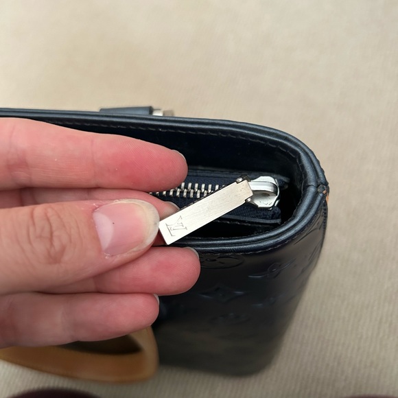 Louis Vuitton Stockton Matte Monogram Bag - Picture 3 of 10